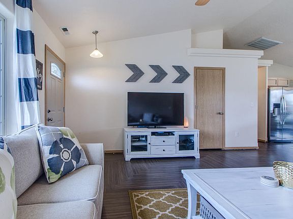 5th image of 3300 N Treaty Rock Blvd
