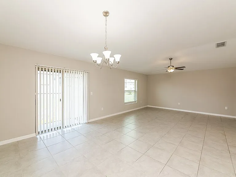15306 Miller Creek Dr — Photo 6