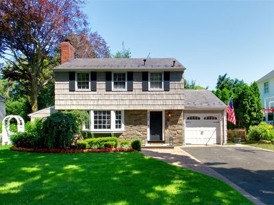 5 Winthrop Road, Port Washington, NY, 11050