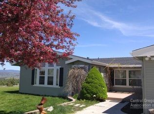 60367 Meadowlark Ln, Canyon City, OR 97820