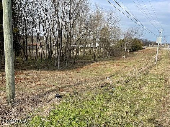 3rd image of 2095 Highway 11 N