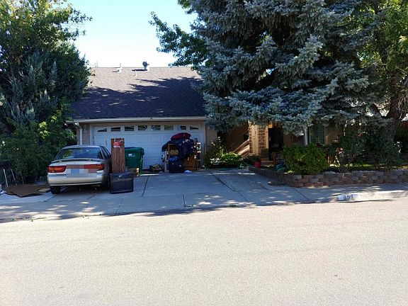 2nd image of 898 Glen Meadow Dr