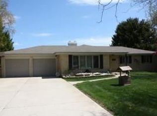 7117 Hazelcrest Dr, Racine, WI 53402