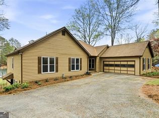 215 White Antelope St, Waleska, GA