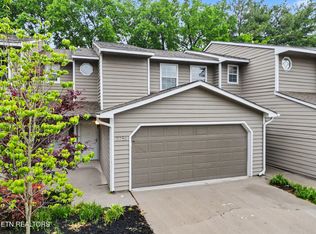 7751 Village Dr, Knoxville, TN 37919