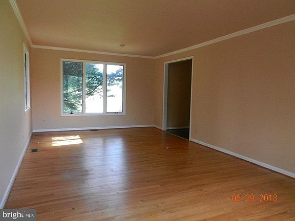 5th image of 18613 Willow Oak Dr