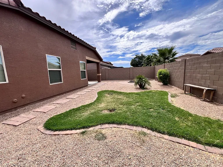 1418 W Crape Rd — Photo 34