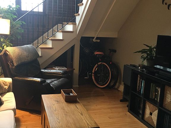 5th image of 598 Elmwood Ave #304