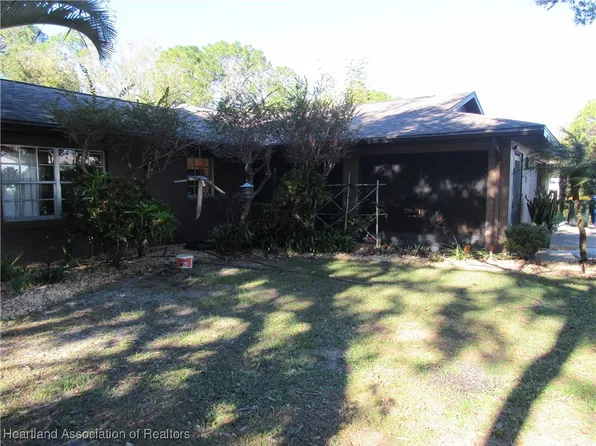 1568 Buck St, Lake Placid, FL 33852