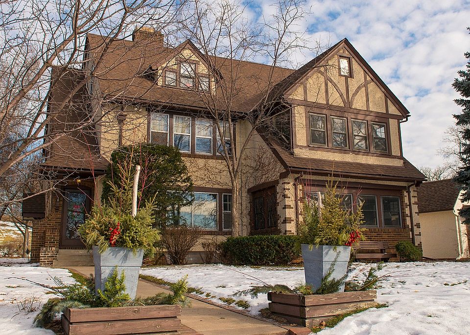 1st image of 284 Pelham Blvd
