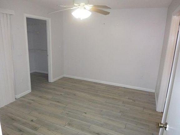 5th image of 4847 Via Palm Lakes #1001