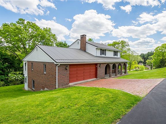 2nd image of 1314 Moreland Dr