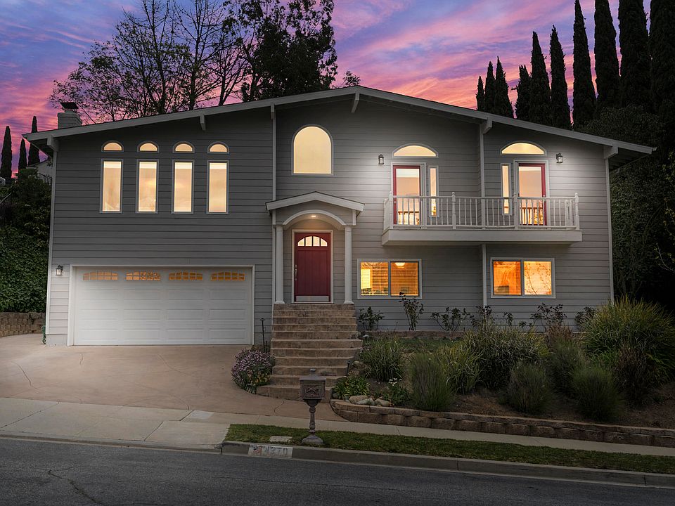 1st image of 4270 N Avenida Prado
