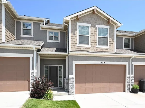 7428 Grand Slam St #16-B, Parkville, MO 64152