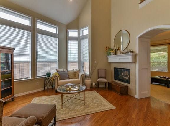 5th image of 1816 Whitney Ln