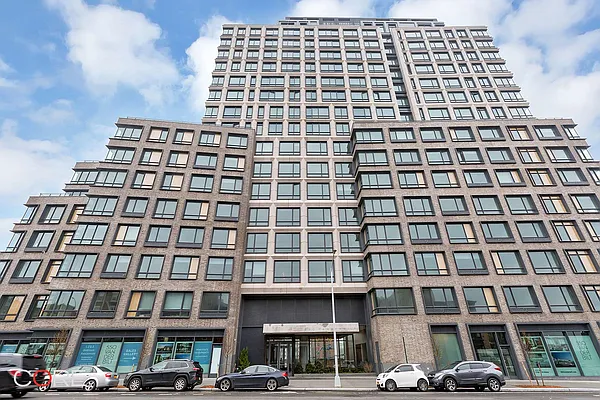 Rented by CORE | media 14