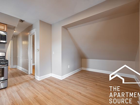 4th image of 3434 W Drummond Pl APT 3