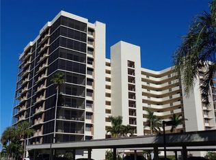 15 Bluebill Ave APT 505, Naples, FL 34108