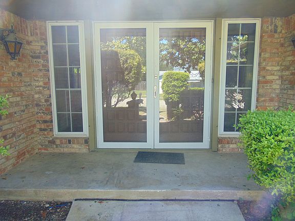 3rd image of 1801 Wilshire Dr