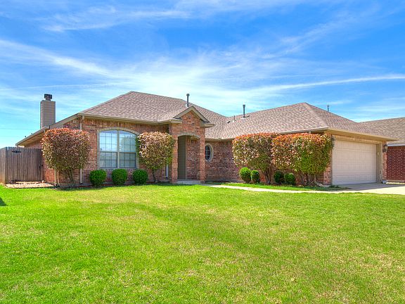 2nd image of 528 SW 156th Ct