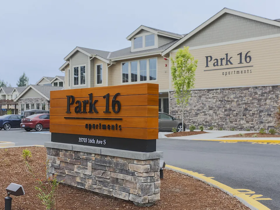 Park 16