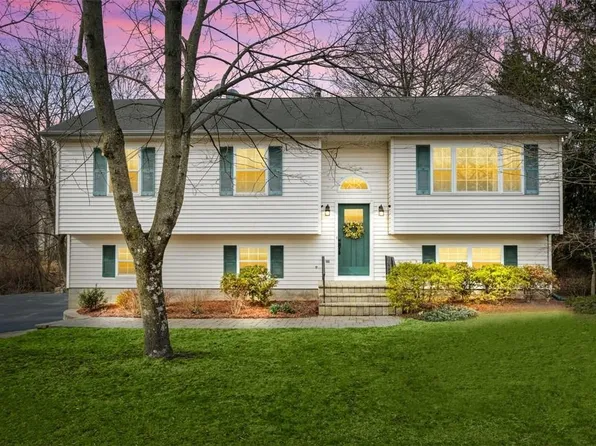 84 Walton Terrace, Monroe, NY 10950