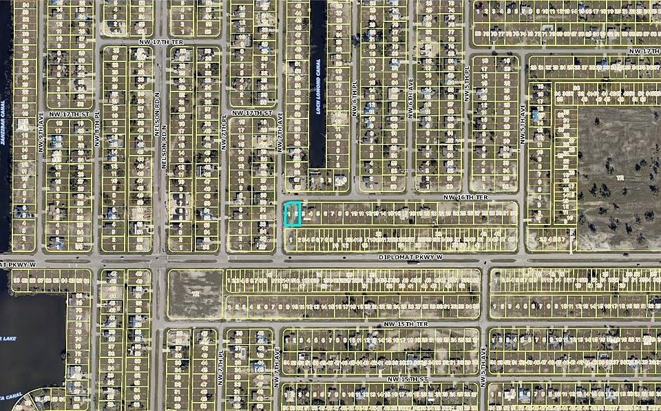 2nd image of 632 NW 16th Ter