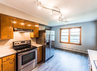 601 Koehler Rd, Vadnais Heights, MN 55127