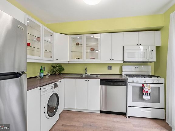5th image of 3932 Bel Pre Rd APT 6