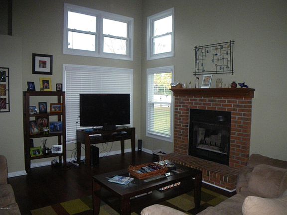 2nd image of 3013 Old Gate Ct