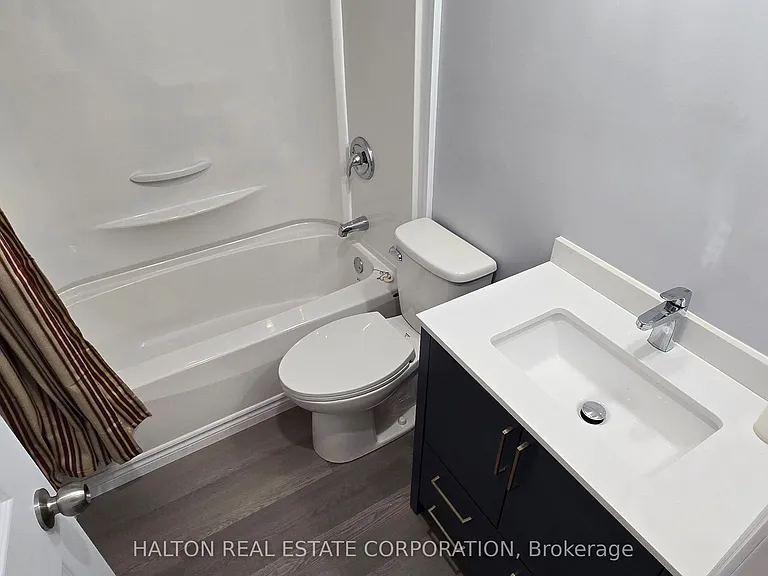 632 Beach Blvd — Photo 13