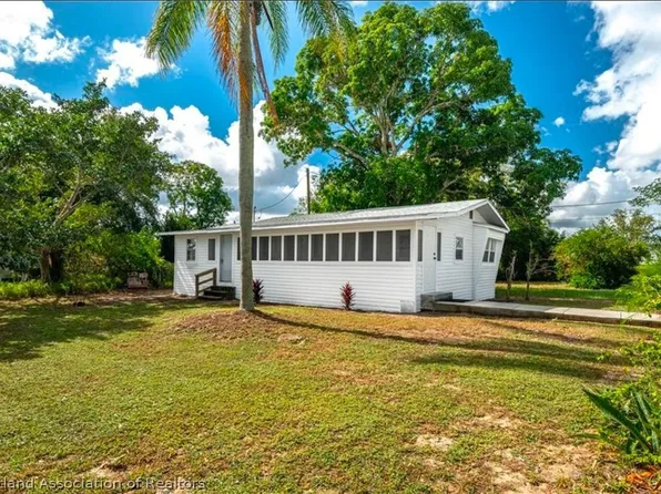 715 Lincoln Ave, Sebring, FL 33870