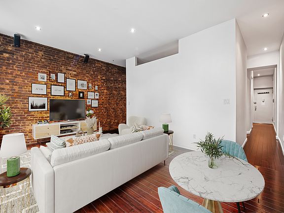 3rd image of 324 E 50th St APT 4D