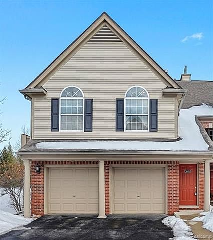 1st image of 28201 Carlton Way Dr #1