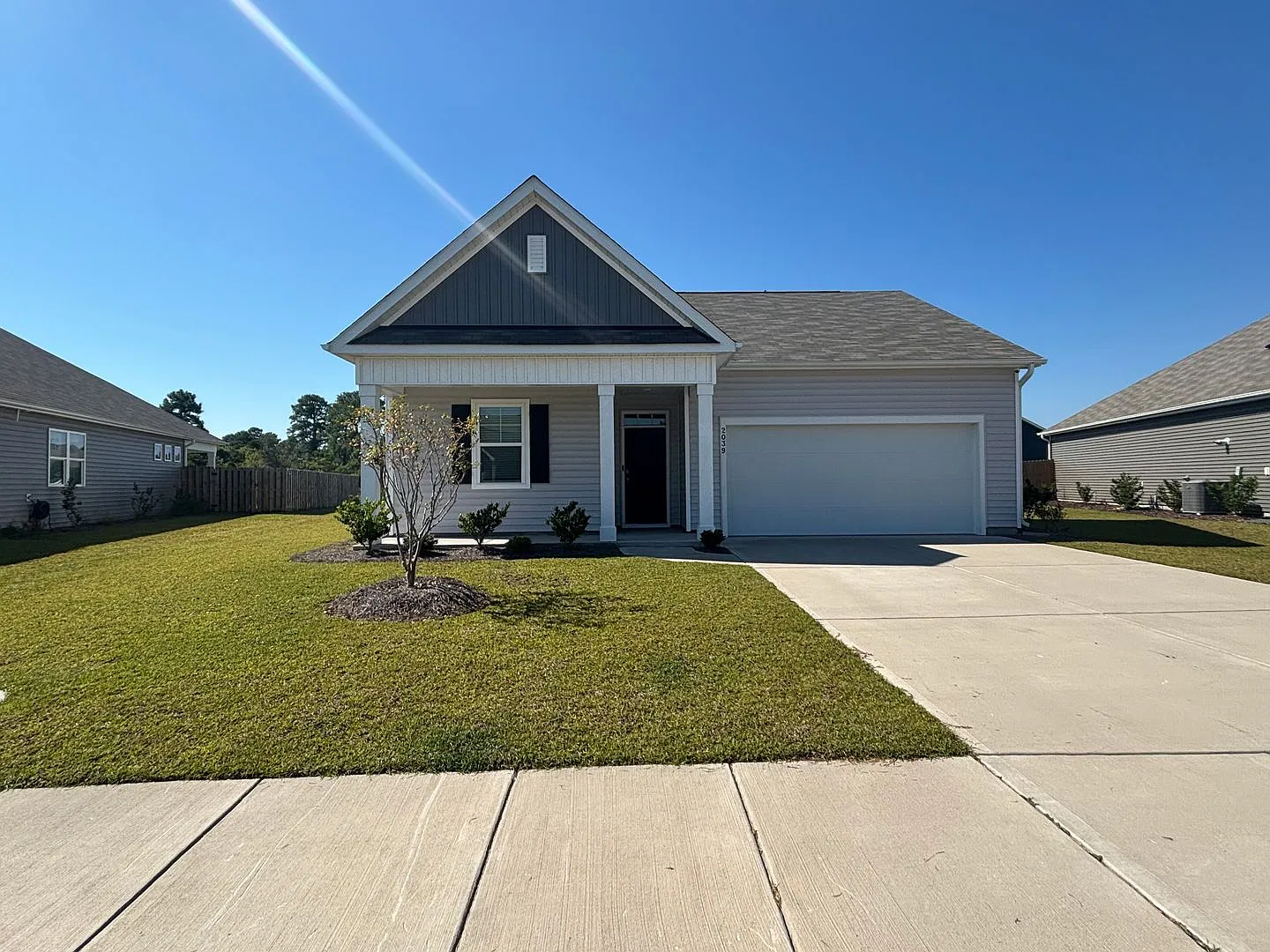 4 Bed 2 Bath in Grayson Park - Tons of Amenities — Photo 2