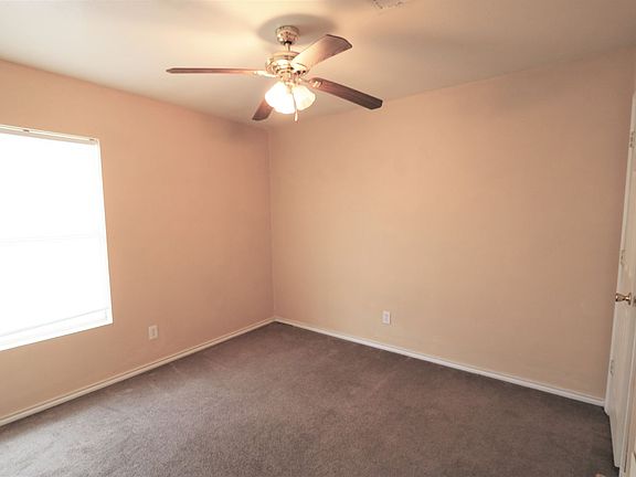 3rd image of 2705 Avenue G