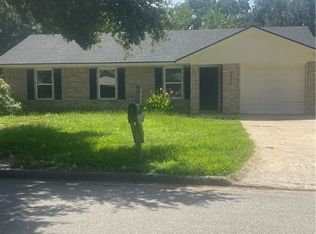 3012 Pierre Pl, College Station, TX 77845