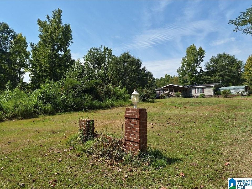 8th image of 1395 Elm Rd