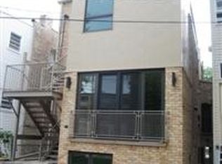 4004 N Hermitage Ave #2, Chicago, IL 60613