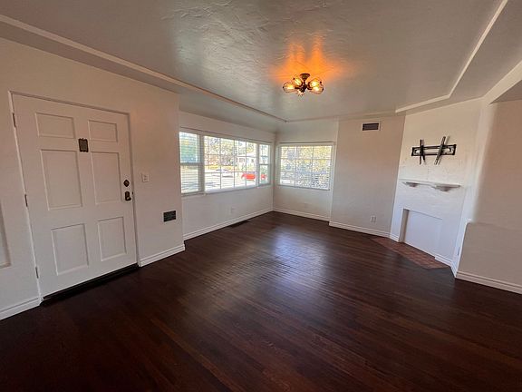 4th image of 4787 Lenore Dr