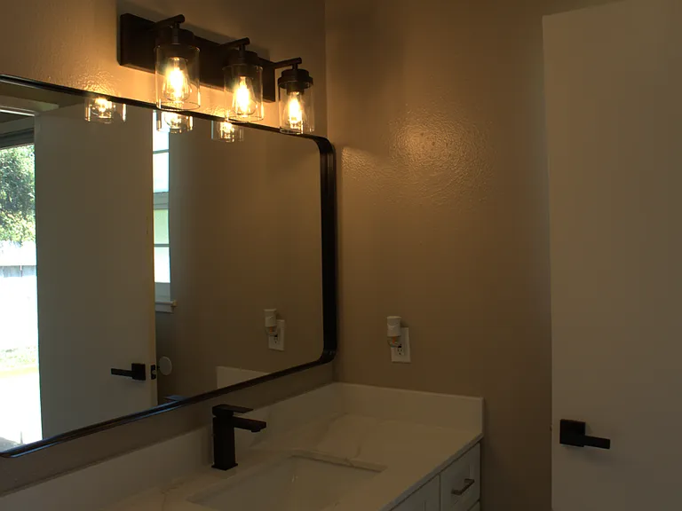 3121 Kounias Dr — Photo 15