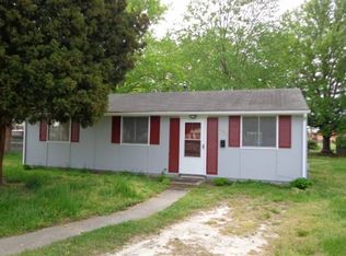 2002 Brown Cir, Hampton, VA 23663