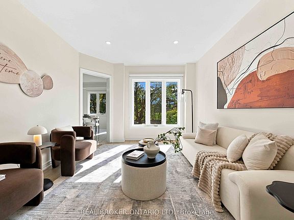 2nd image of 43 Bluebell Dr
