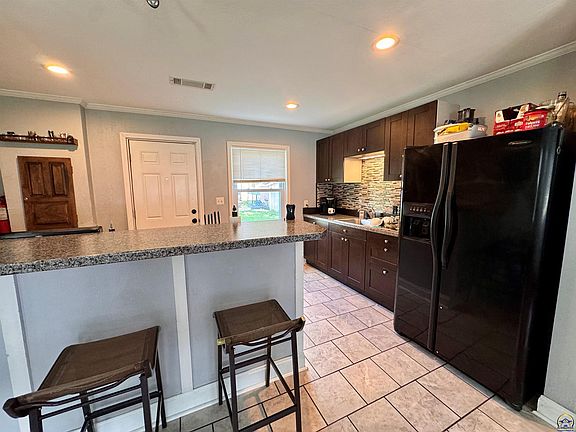 3rd image of 6522 Kimball Ave