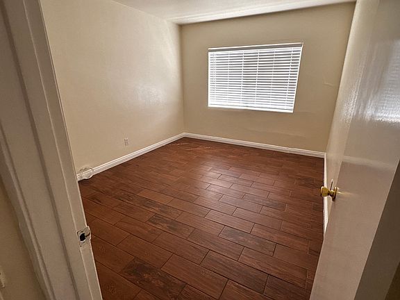 4th image of 929 S 5th St #1