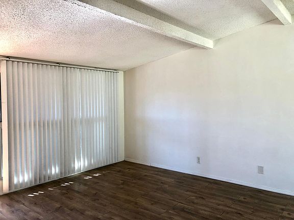 3rd image of 142 S California St #F