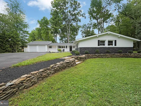 304 Cherry Hill Blvd, Cherry Hill, NJ 08002