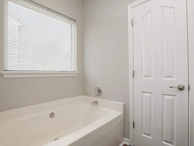 4018 Far West Dr — Photo 16