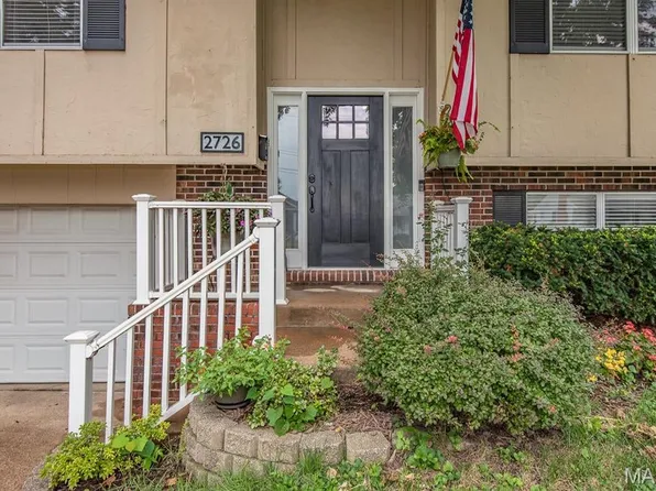 2726 Bremerton Rd, Saint Louis, MO 63144