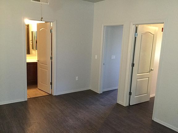 Loft, upstairs bedroom & bath